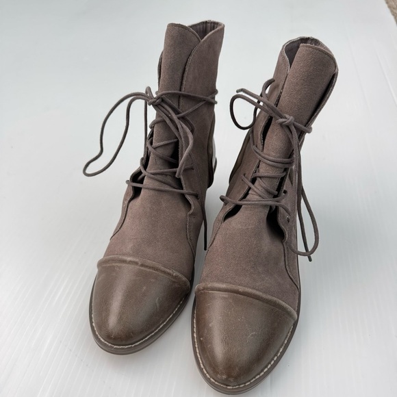 Kelsi Dagger Kennedy Nordstroms NWOT  Women's Suede Ankle Boots - Brown size 6.5 - Picture 2 of 12